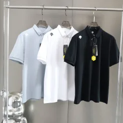 Luxus-Poloshirt Descente in Schwarz im klassischen Stil