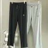Hochwertige Descente-Hose aus schwarzer Seide im Strass-Stil