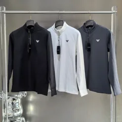 Hochwertige Armani Langarmshirts aus schwarzer Nylon-Logo-Kollektion