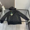 Hochwertige Fendi-Jacken im Stil