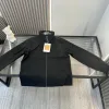 Premium Mani Coat im bestickten Stil