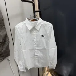 Luxus-Burberry-Hemd mit Karomuster