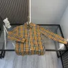 Luxuriöses Burberry-Hemd im bestickten Stil