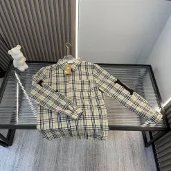 Premium-Kollektion mit karierten Hemden von Burberry