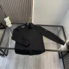 Hochwertiges Prada-Hemd im Stil
