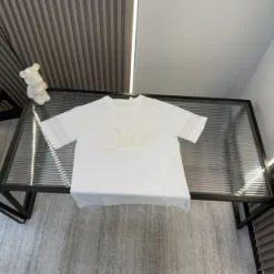 Bestseller-Kollektion mit kurzen Ärmeln von Dior