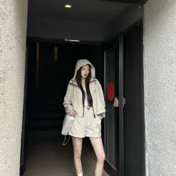 Hochwertige Burberry Shorts aus der atmungsaktiven Nylonkollektion