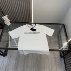 Premium Armani Kurzarm-Kollektion mit Stickerei
