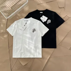 Hochwertige Gucci-Kollektion mit kurzen Ärmeln und schwarzem Baumwolllogo