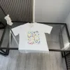Premium Loewe Kurzarm-Stickerei-Stil