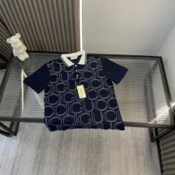 Luxuriöse Gucci Kurzarm-Printkollektion