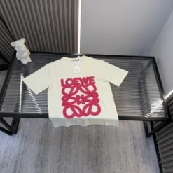 Luxuriöse Loewe Kurzarm-Logo-Kollektion
