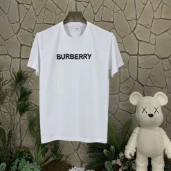 Hochwertige Burberry Kurzarm Weiß Baumwolle Logo Luxus
