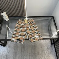 Hochwertige Burberry Shorts Plaid Kollektion