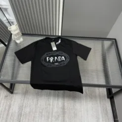 Premium Prada Kurzarm-Logo-Kollektion
