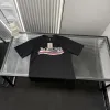 Luxuriöse Balenciaga Kurzarmkollektion