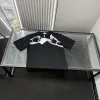 Hochwertiger Dior-Print im Kurzarmstil