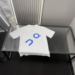Bestseller der Loewe Kurzarm-Logo-Kollektion