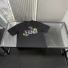 Bestseller der Fendi-Kollektion mit kurzen Ärmeln