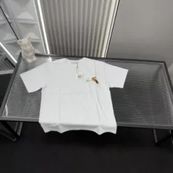 Bestseller der Loewe Kurzarm-Logo-Kollektion
