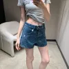 Luxus-Shorts von Dior aus der Kollektion „Blue Denim Checkered“