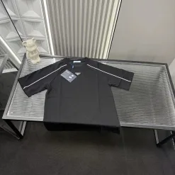 Luxus Prada Kurzarm Schwarz Baumwolle Logo Luxus