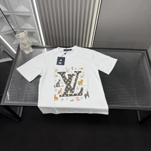 Luxuriöse Louis Vuitton Kurzarm-Kollektion mit weißem Druck