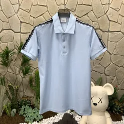 Hochwertige Burberry Kurzarm-Kollektion aus blauer Baumwolle