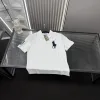 Hochwertiges Ralph Lauren Kurzarm-Shirt im weißen bestickten Stil