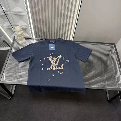 Hochwertiges Louis Vuitton Kurzarmhemd im Marine-Stil mit Stickerei