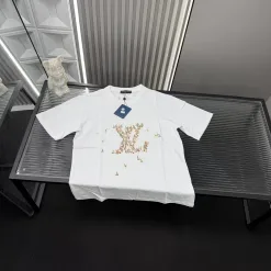 Premium Louis Vuitton Kurzarm Weiß bestickt Stil