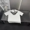 Hochwertiges Armani-Kurzarmshirt im weißen Logo-Stil