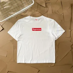 Bestseller Supreme Kurzarm Rot Klassischer Stil