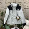 Bestseller The North Face Jacken Weiß Atmungsaktiver Stil
