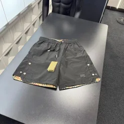 Bestseller Burberry Shorts Schwarz Leder Stil