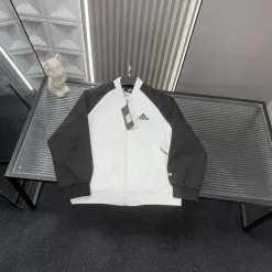 Bestseller Adidas Jacken Schwarz Bestickt Stil