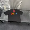 Hochwertige Gucci-Kollektion mit kurzen Ärmeln und schwarzer Stickerei