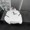 Hochwertige Adidas Jacken im weißen Logo-Stil
