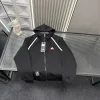 Hochwertige Adidas Jacken im schwarzen bestickten Stil