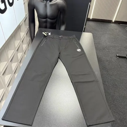 Premium Mammuthose Schwarz Logo Luxus