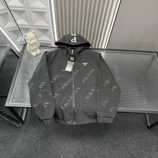 Bestseller Prada Jacken Black Logo Kollektion