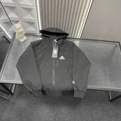 Hochwertiger Adidas Mantel Schwarz Logo Luxus