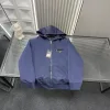 Premium Prada Mantel im Marine-Stil