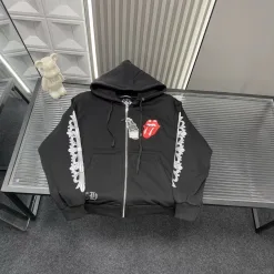 Luxus-Jacken im schwarzen Logo-Stil von Chrome Hearts