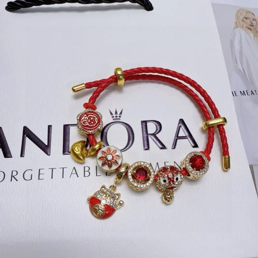 Hochwertiges Pandora Armband im roten Lederstil