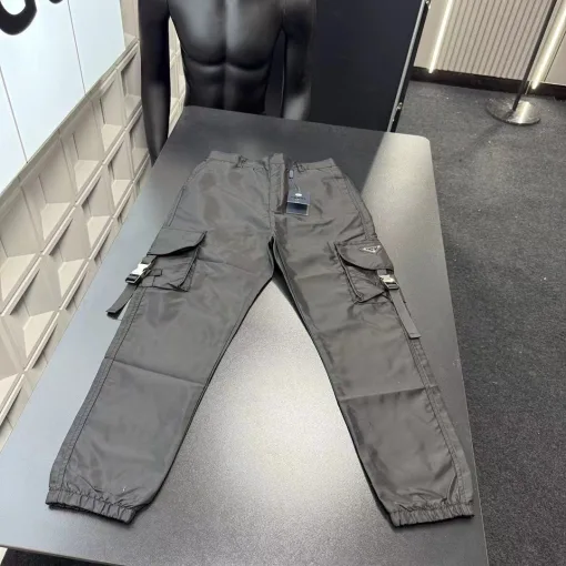 Premium Prada Hose im Schwarzen Stil