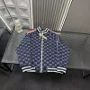 Hochwertiger Gucci Mantel im Marine-Monogramm-Stil