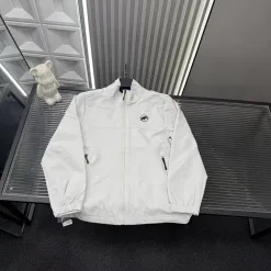 Hochwertige Mammutjacken in Weiß, bestickte Kollektion