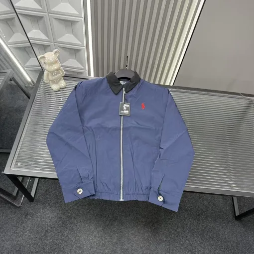 Hochwertiger Mantel von Ralph Lauren im Marine-Stil mit Stickerei