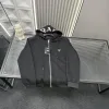 Premium Prada Mantel im schwarzen Stil